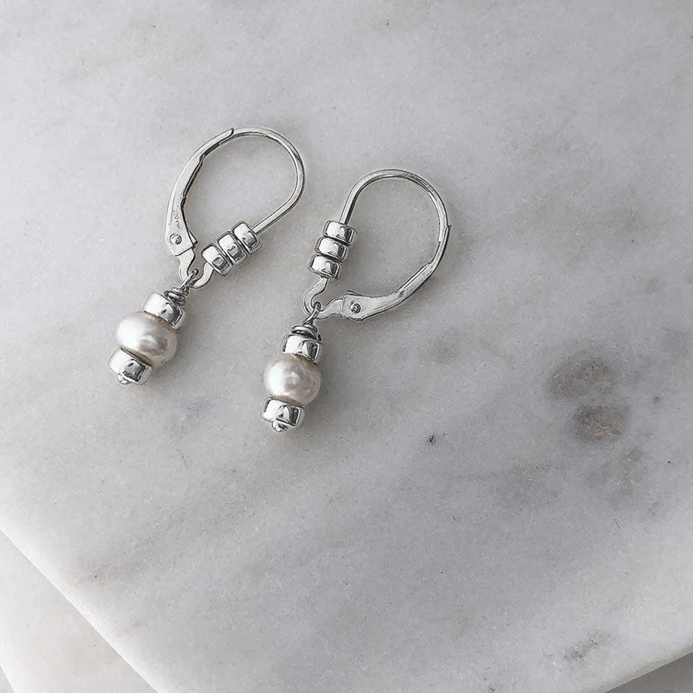 strut jewelry comfort white pearl drop earrings