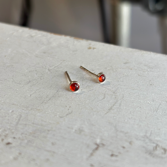 CLEARANCE Mini Gemstone Studs - Smooth Garnet