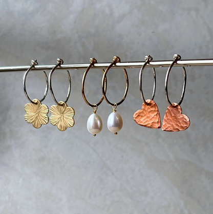 INTERCHANGEABLE HOOP EARRINGS CLASS / Saturday Oct 10th / 10am-12pm / Make a pair of hoop earrings with interchangeable dangles