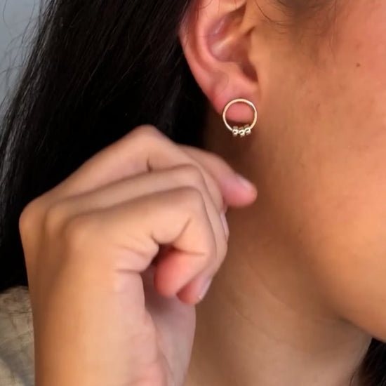 strut jewelry comfort beaded circle stud earrings