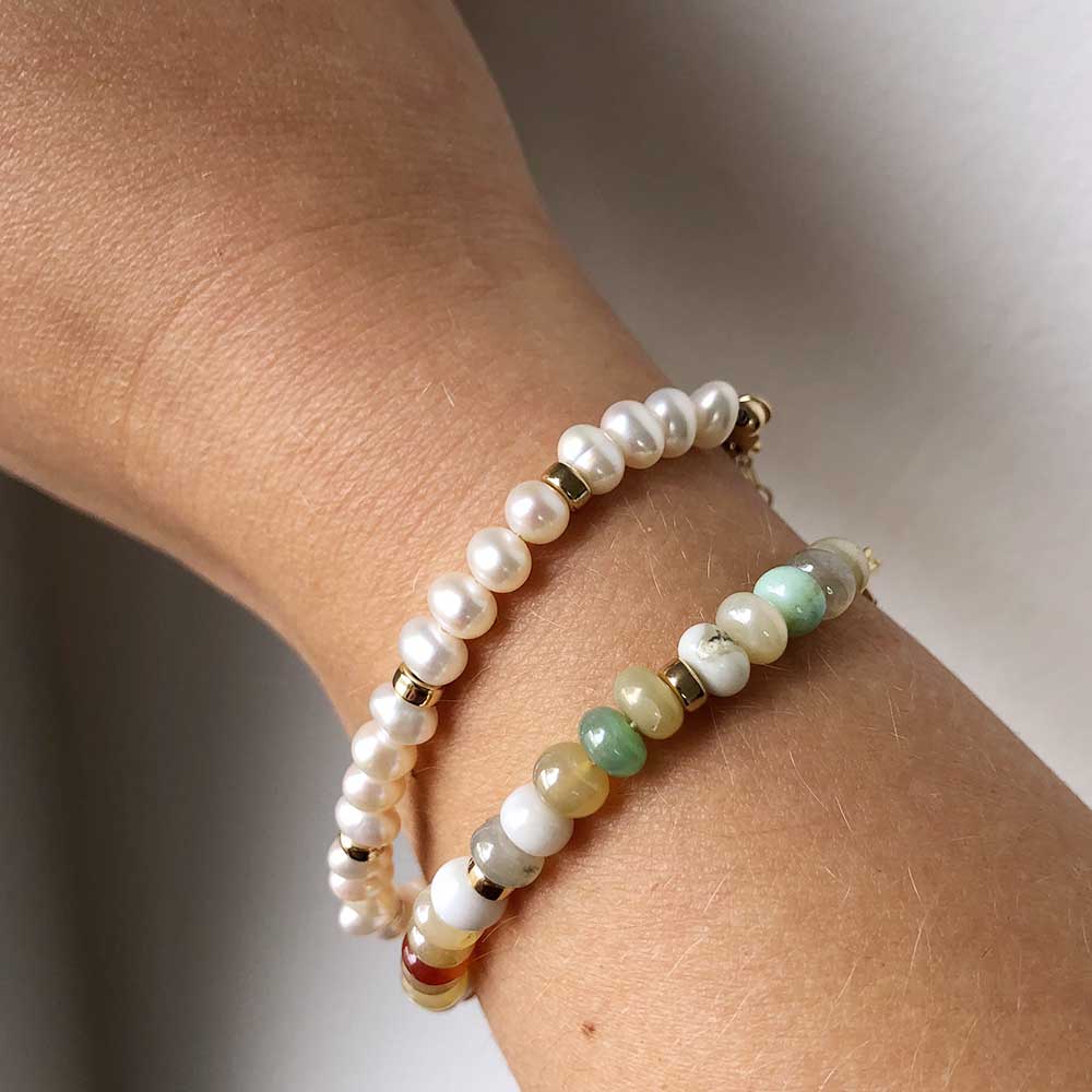 strut jewelry candy bracelet white pearl